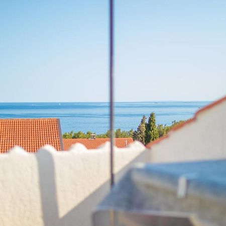 Albert Apartaments Krk Veglia Exterior foto